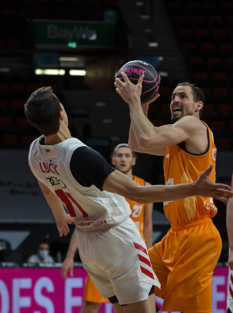 住主场尊严 住主场尊严